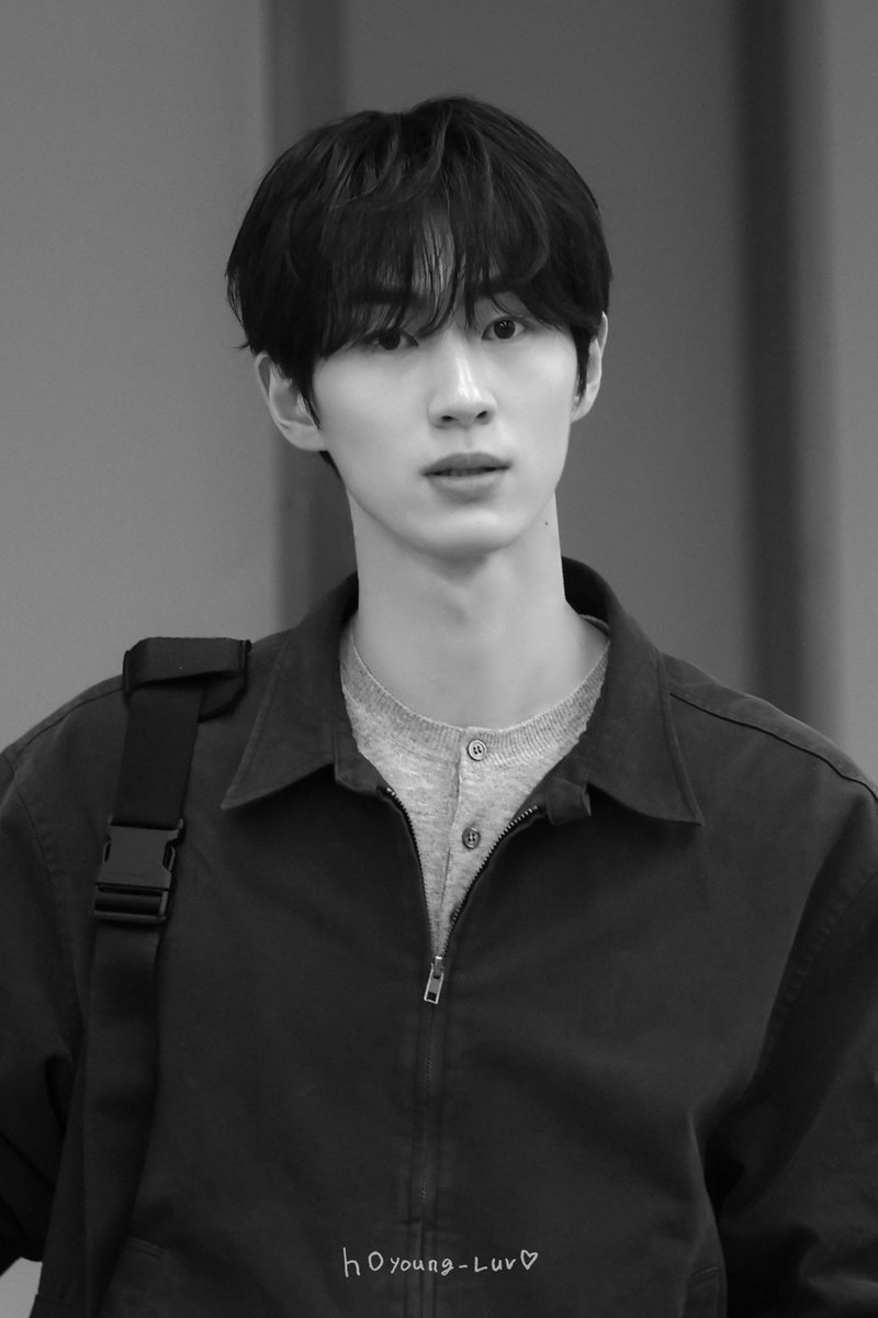 미미데이 tweet media