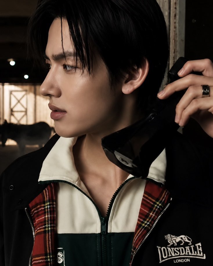 seonghyeon pics tweet media