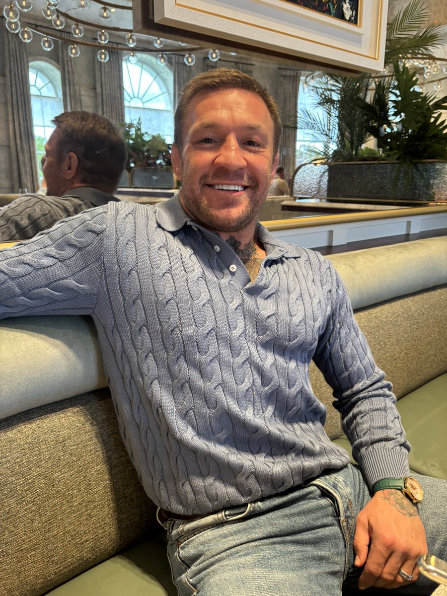 Conor McGregor tweet media
