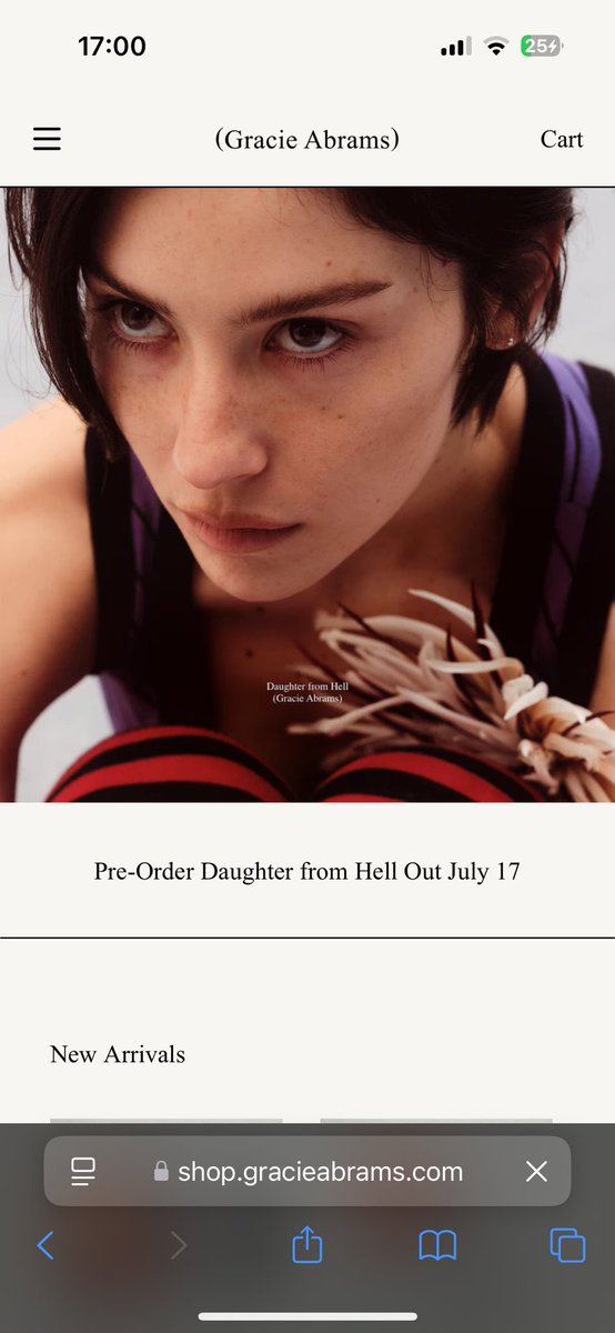theslappercom's tweet photo. #gracieabrams GRACIE ABRAMS NEW ALBUM DAUGHTER FROM HELL JULY 17TH https://t.co/U6EfZ0wc9r