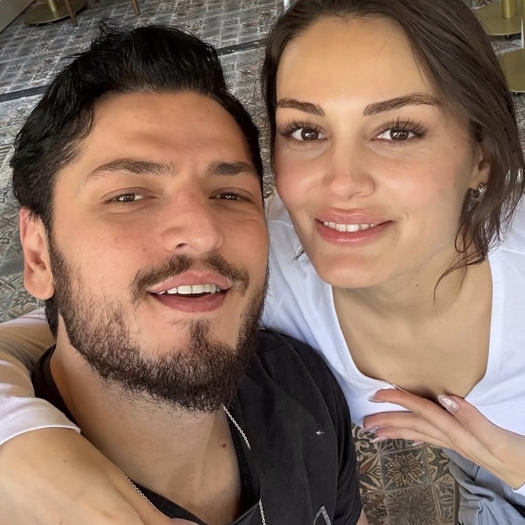 huyde12's tweet photo. Aşk dolu dizgin 🌟
Faruk Aran &amp; Belgin Şimşek. https://t.co/j7RviilFfn