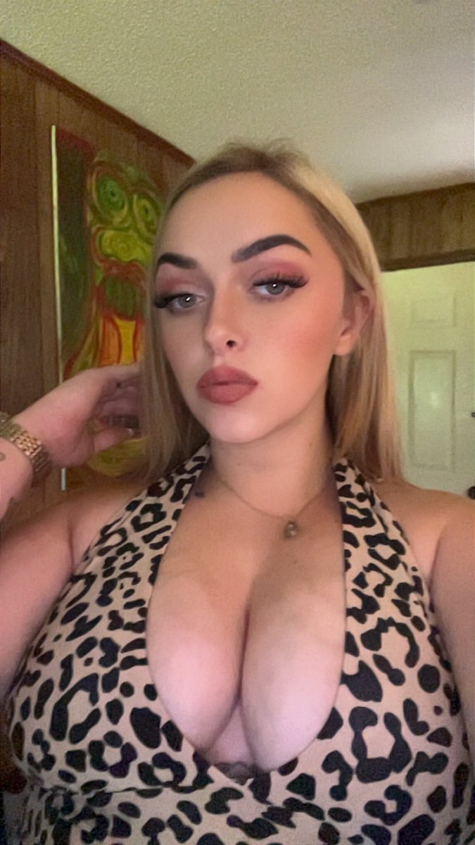 Ashley Hackney tweet media