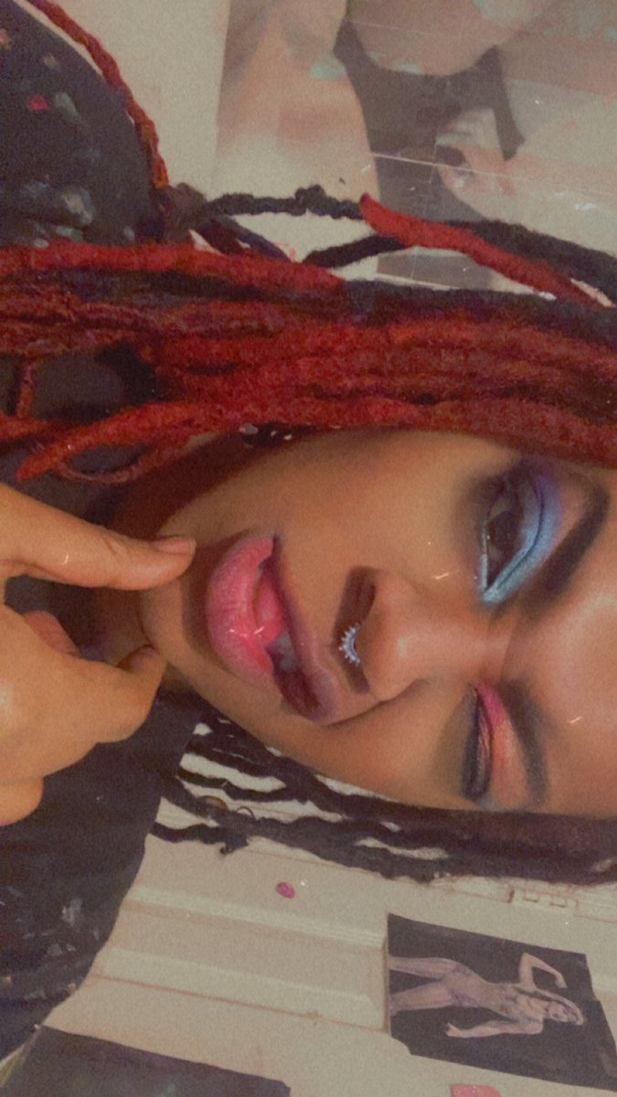 92sturdy's tweet photo. Jus to be at the top of the throne 👑 #fypage #lookoftheday #artist #colorqueen #eyeshadowinspo https://t.co/tL1ELvzBd5