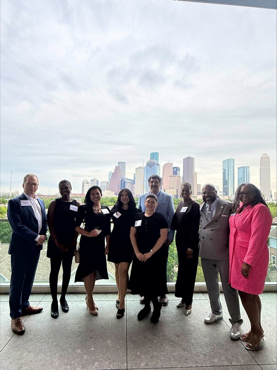 HCLawLibrary's tweet photo. The Harris County Robert W. Hainsworth Law Library was honored to attend and sponsor the 2026 Houston Bar Association Annual Dinner. ✨ It was a wonderful evening celebrating the outstanding individuals recognized for their achievements and the Houston Bar Association’s impact.🩵 https://t.co/tpZ1Dbac9z
