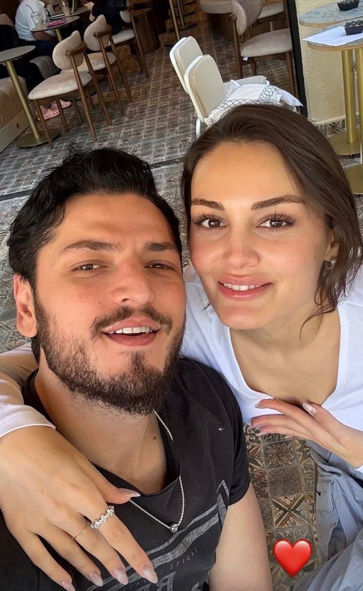 farukaranetknlk's tweet photo. 🆕| #FarukAran'ın yeni IG story'sinden #FarBel 🫠 https://t.co/8zK5SMrcrf