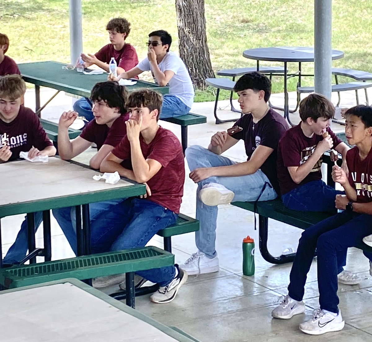PCHASWay's tweet photo. We are grateful for the students from San Antonio Christian School who spent time serving at our San Antonio campus! 💙🏡

Thank you for showing up ready to make a difference! ✨🤝 #PCHAS #VolunteerImpact #SanAntonio https://t.co/LGBTI3CEF0