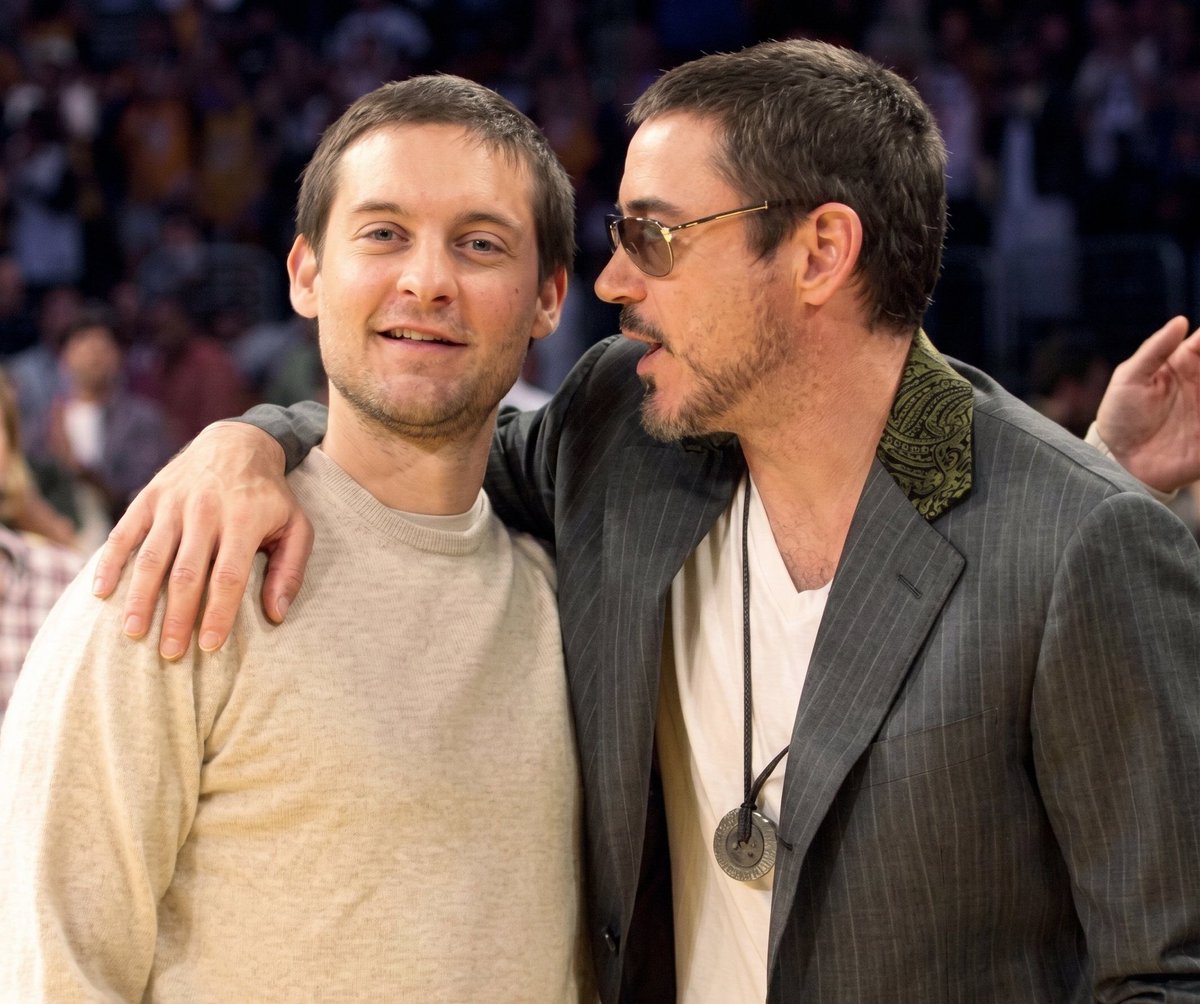 TheCinesthetic's tweet photo. Tobey Maguire and Robert Downey Jr., 2008 https://t.co/gbIE0w9ysl