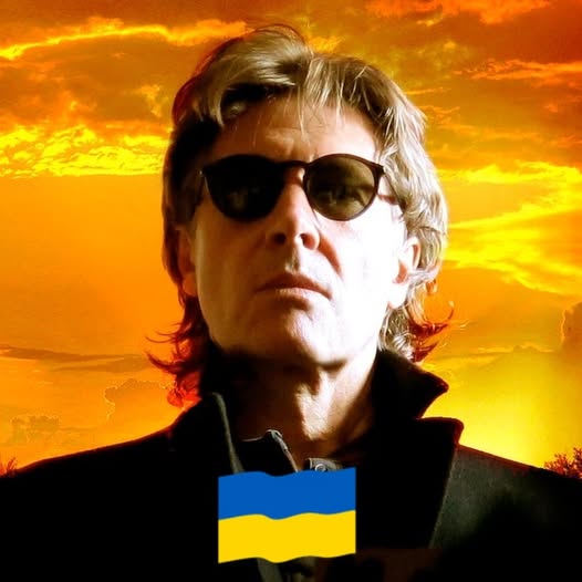 «ХВАТИТ!» ЭТО НЕ Я ГОВОРЮ - ЗЕЛЕНСКИЙ.. Говорит на весь мир! "Досить так досить!"
Украина 5-й год живёт под бомбами, а ей из Вашингтона читают лекции о «гибкости», «компромиссах» и «необходимости учитывать интересы Москвы» — в какой-то момент даже самый терпеливый человек ⬇️
