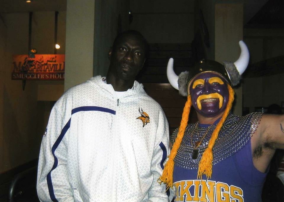DavySyd's tweet photo. @Vikings @VikesCentral @AdrianPeterson Nelson Peterson AP dad is going to
Be a proud dad that is for sure, Skol AP https://t.co/r0mBdJ8PC1