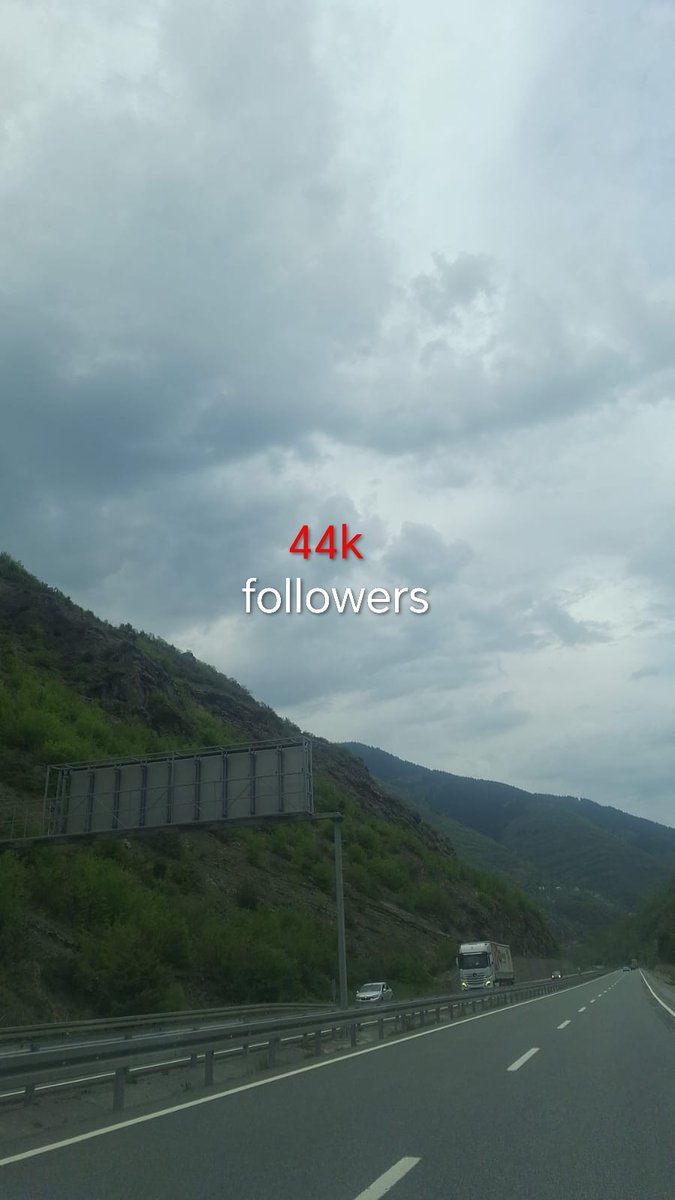 ȷɹ̤ᓄІɺl tweet media