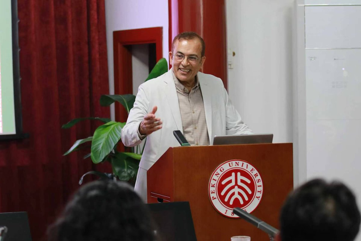 bookonpeace's tweet photo. As part of his insightful interactive sessions on his recently launched book, Pakistan's Search for Peace with Afghanistan: Statecraft, Policy, and Strategy, Dr Zahid Latif engaged with leading intellectuals, scholars, and think tank members in Peking University and across China https://t.co/BT7AFsXvVd