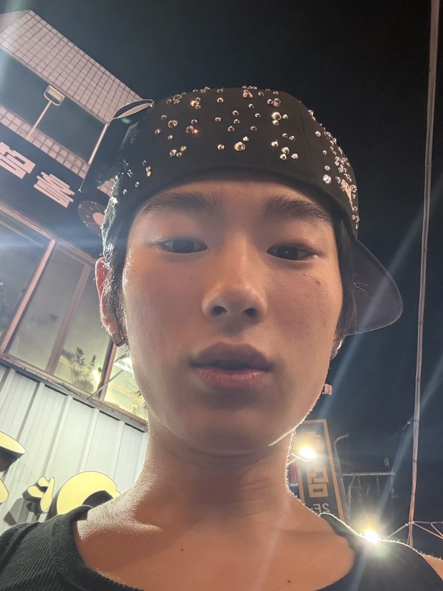 대머리 tweet media