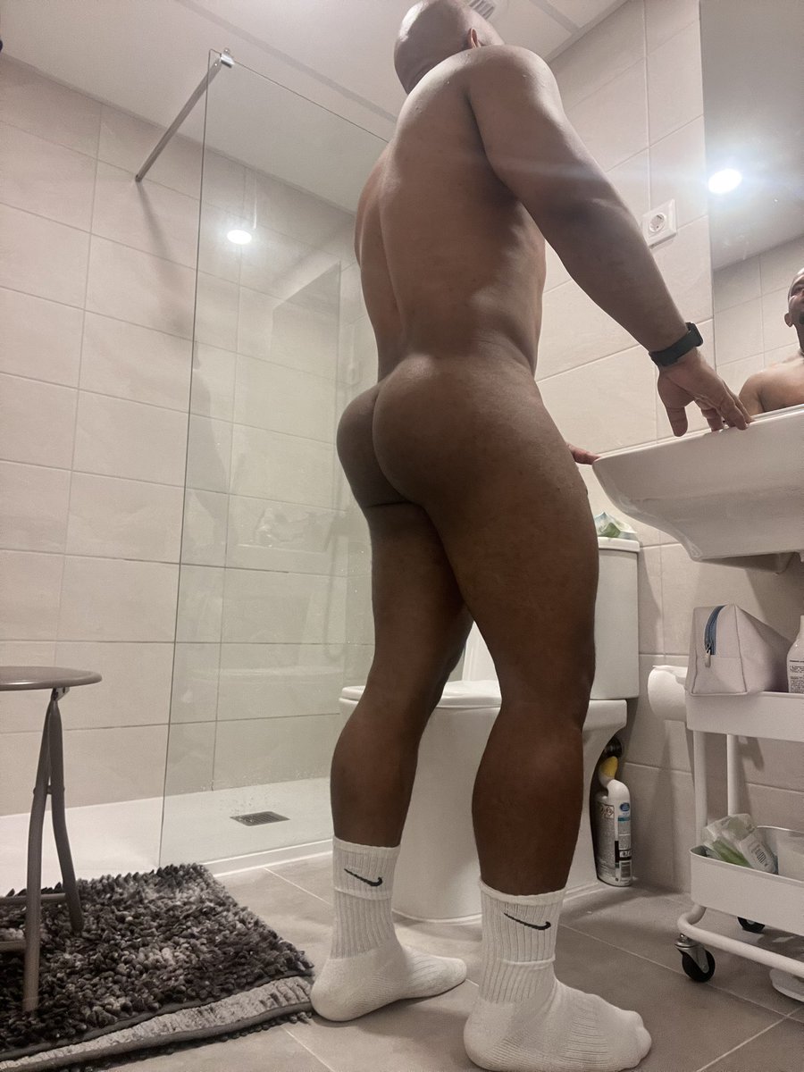 Emmanuel tweet media