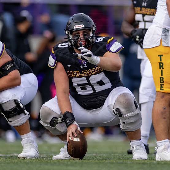 CarterDeJulia's tweet photo. #AGTG After an amazing conversation with @CoachMattScott I am blessed to receive my 16th D1 offer from @UAlbanyFootball @WarrenJFKFB @AllenTrieu @Mark__Porter @OhiosElite1 @PrepRedzoneOH https://t.co/mdzsw8lsrk
