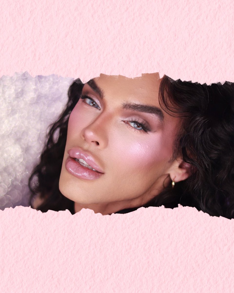 OFRACosmetics's tweet photo. Something glowy, sparkly, and seriously iconic is on the way ✨ OFRA X @PaulDaoBeauty launches 5.13. Mark those calendars 💋⬇️ #OFRAXPaulDao #comingsoon #PaulDaoBeauty #MakeupLaunch https://t.co/CMSIAnBb3H