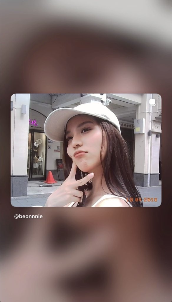 Bonnie Official TH tweet media