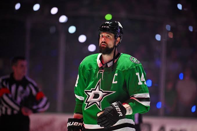 x - Clean Sheet of Ice tweet media
