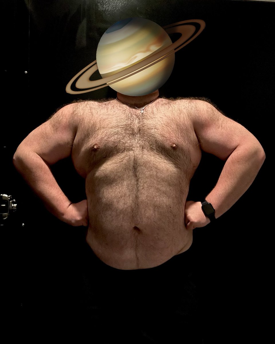 BeefyBoyMax's tweet photo. Feeling like a fucking planet after today’s lift https://t.co/FGLQVukius