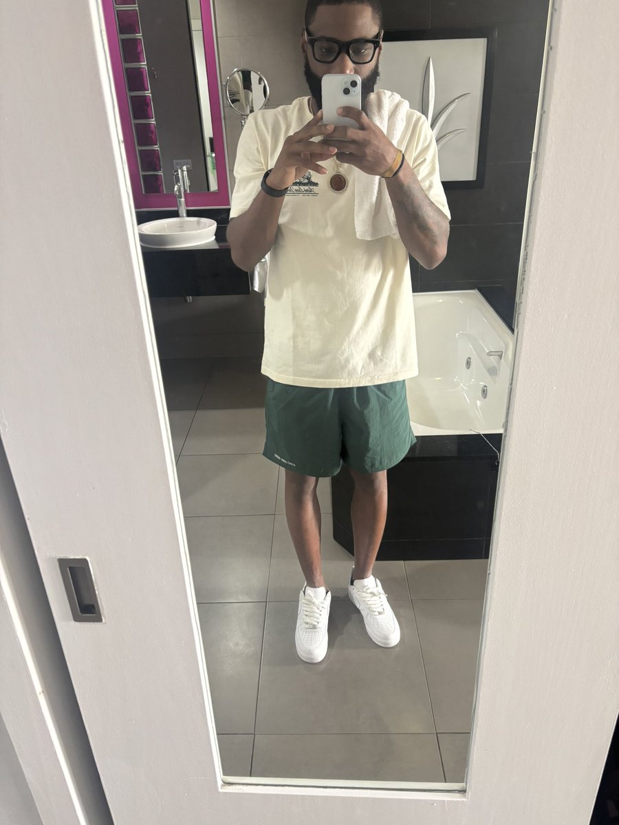 DukeBornToBall's tweet photo. A Don , The Don !!! https://t.co/MwTBhR6JnA