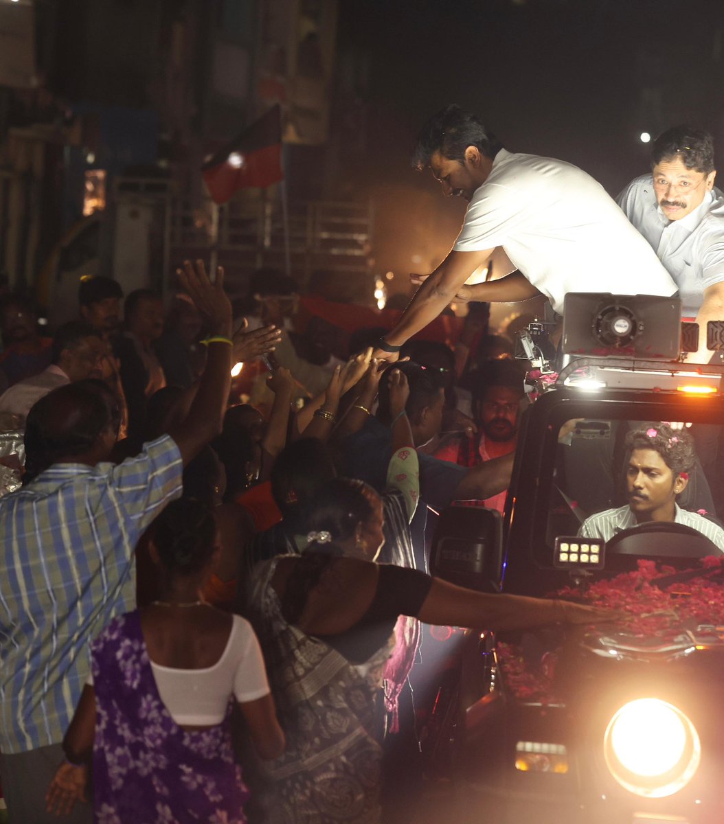 Udhaystalin's tweet photo. #ChepaukTriplicane https://t.co/e0pwXnl1Zp