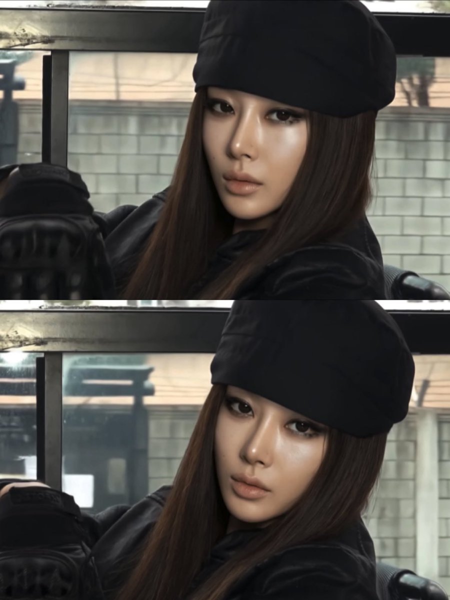 xenoglosing's tweet photo. ARE WE LOOKING AT HER??????????? OMG https://t.co/QbVPbh4Nmb
