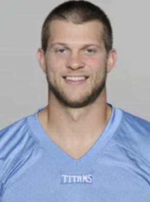 FinJevne's tweet photo. What's better than one RPM? Two. 

I present Jake "Buzzin" Muzzin and Jake Locker who share zero connection aside from their first name and being mid. 

#RandomPlayerMonday @SheaAlbrecht @normaldude62 @REDACTEDBURNER0 https://t.co/kqn431QIdA