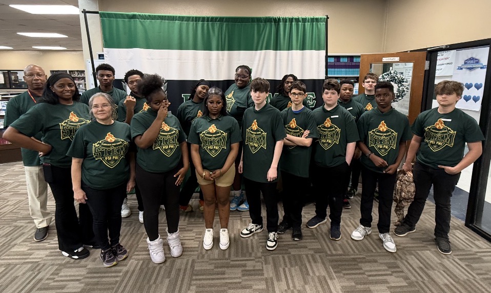 PlaquemineHigh's tweet photo. The Men of the Delta Tau Chapter of Omega Psi Phi Fraternity, Inc., presented to the members of the Plaquemine High STEM Club STEM shirts.  These students participated in the STEM Club during monthly club days.  
#ExcellenceEverywhere https://t.co/46EPKN1Tl2