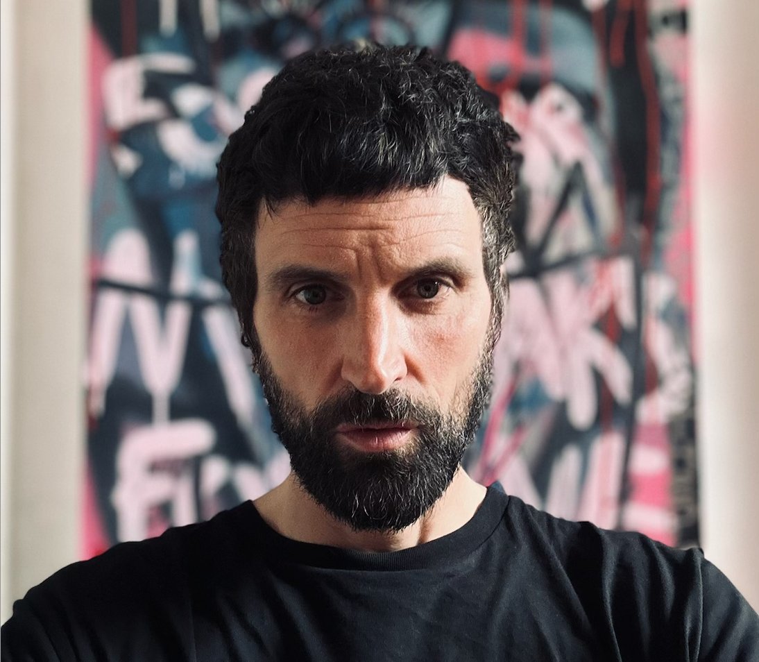 TheNewCue1's tweet photo. "Breakfast, I’d back myself..."

@KasabianHQ's Serge Pizzorno is a man of many talents but don't ask him to make a roast. He explains all in his Life &amp; Times interview. It's a free edition: https://t.co/7fFAemCcG3 https://t.co/a11FItnSbq