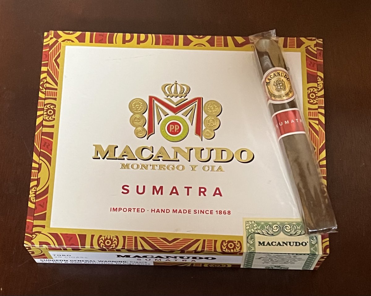 CigarCove's tweet photo. Macanudo Sumatra just landed — first time they’ve used an Ecuadorian Sumatra wrapper. 
Richer, bolder, but still that smooth Macanudo character we love. 
Cocoa, coffee, spice… it’s a good one. Come try it. 

#MacanudoSumatra #CigarCove https://t.co/uPJbCWMQxB