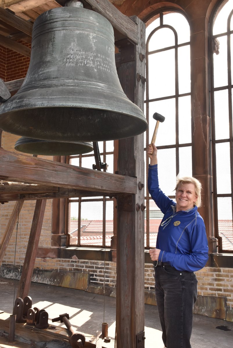 LTHS_D204's tweet photo. One of the favorite traditions at LTHS is taking our retiring staff to the historic North Campus Bell Tower to "ring the bell" one last time! 🔔 #WeAreLT

Congratulations to all of our retiring staff:
Katarina Beyer 
Mark Kienzynski
Virginia Condon 
Mark Kropke 
Julianne Swift
Candace Fay 
Kara Manning 
Zofia Walkosz-Strzelec
James Hernon 
Katherine Melcher 
Kurt Weinberg
Nancy Kalkowski 
Mary Rohlicek