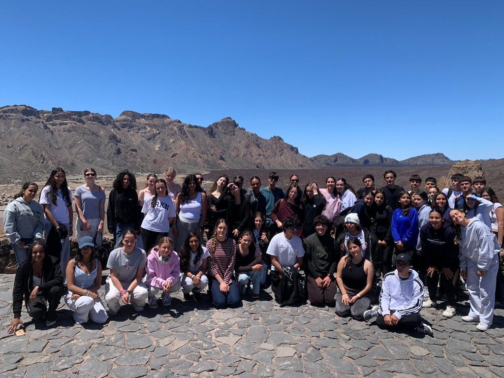 LPGSBromley's tweet photo. We are so proud of our Year 9 &amp; 10 students that took part in the Spanish Exchange to Tenerife! 🇪🇸 They really immersed themselves into Spanish family life and improved their Spanish as a result. (Cont. in comments) https://t.co/azGa4geVpj
