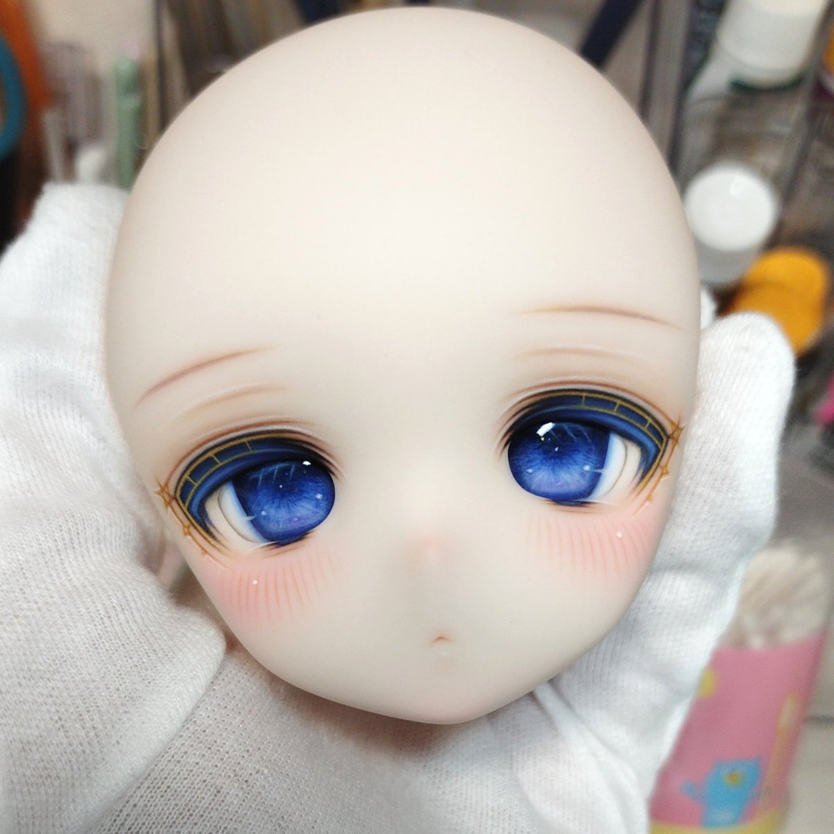 miso34donut's tweet photo. やっとできた〜…難産だった꜀(  ꜆×ࡇ×)꜆︎︎
星空がテーマの子でアイラインは天球儀イメージ💫
実物はもっと柔らかくふわっと綺麗なんだけど、なんかスマホだとシャキッとしてるな…
明日撮影してみよ꜀(  ꜆×ࡇ×)꜆︎︎早く寝よう… https://t.co/3Ehe9yZRzS