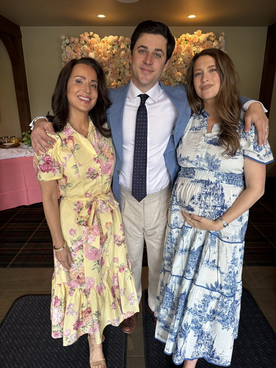 DavidHenrie's tweet photo. Hope everyone had a blessed Mother’s Day! Comment your favorite quotes about mothers 🙂 edit: GIRLS!! It’s me. Maria. Hehe. Thinking about the mommas, soon to be mommas, adoptive mommas, and those who want so bad to be mommas. Especially thinking of of those who lost their first baby and don’t have one to celebrate with them earth-side today - don’t let anyone tell you different, you are JUST as much a mom as the rest of us ❤️ Love you ladies so much, this day belongs to ALL of us.

#MothersDay #HappyMothersDay