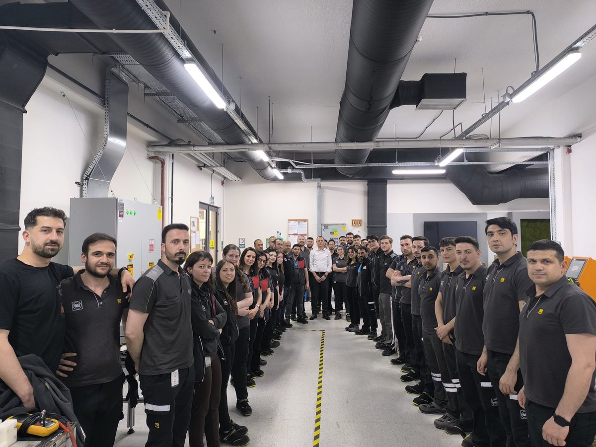 gny39's tweet photo. Kapaklı Şubemize bağlı Wat Motorları,BEM ve KEA İşletmerimizde 16:00-24:00 vardiyasında çalışan arkadaşlarımızı ziyaret ettik.Sendikal ve güncel konularda istişarelerde bulunduk.
#TürkMetalSendikası
#TürkMetalKapaklıŞube
#Hepimizbiriz
#LiderimizUysalAltundağ https://t.co/VHtaWrO8f5