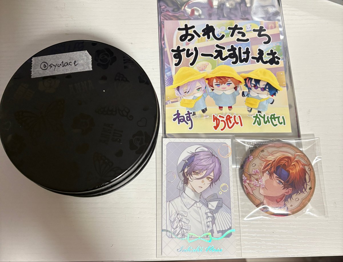 交換】 にじさんじ 3SKM 2nd Anniversary チェキ風カード 缶バッジ