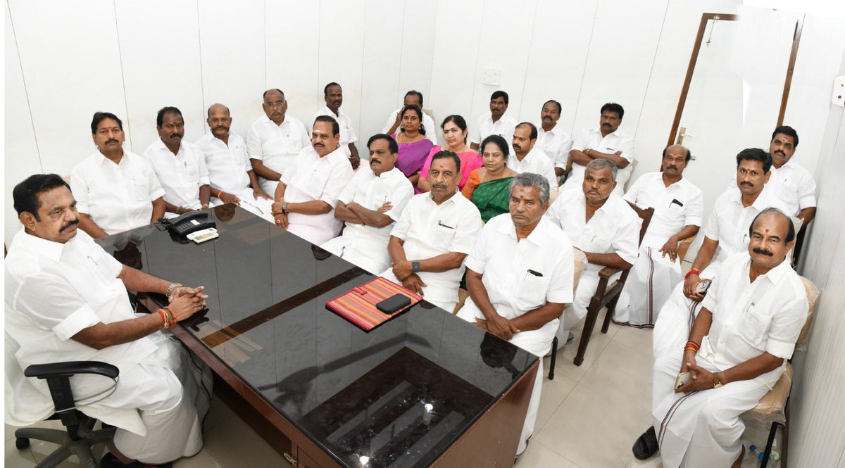 Santhosh Kuppusamy-SayYEStoWomenSafety&AIADMK tweet media