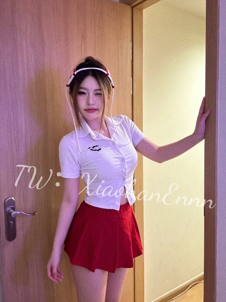 呆呆的我不好吗 为什么要找骚骚的 https://t.co/iYiBM2o3HR
