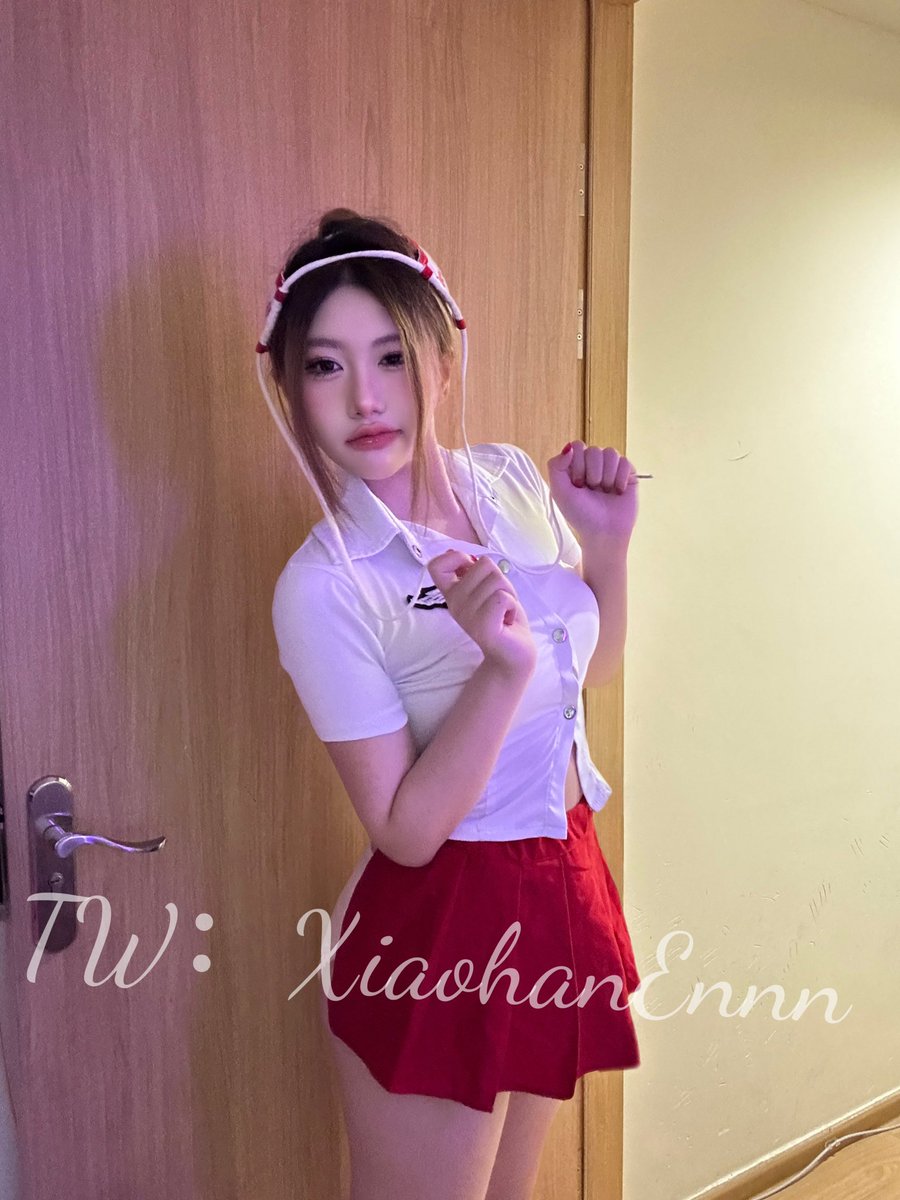 呆呆的我不好吗 为什么要找骚骚的 https://t.co/iYiBM2o3HR