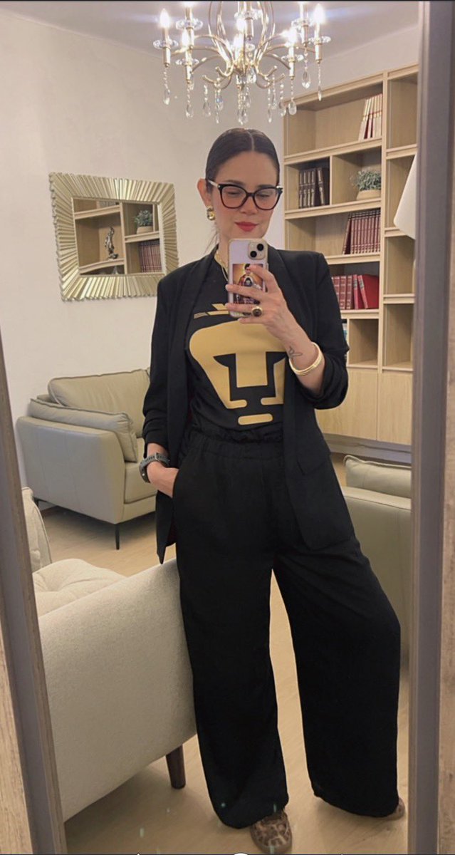 María Rodríguez 🍒 tweet media
