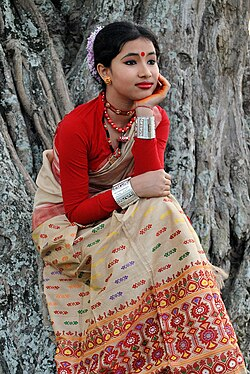 Visitantebr's tweet photo. @StudioD539498 @Edenlife9 What?
What lust there is about a woman's hair?
Look this image, beautiful people with their traditional attire, no lust.
Lust is inside fanatic ppl heads https://t.co/Fpo9WZqKaj