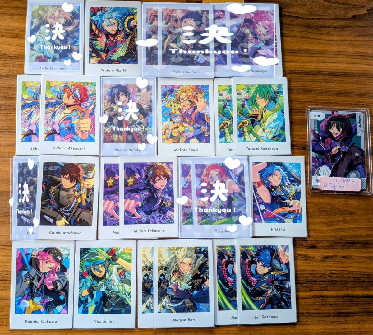ShippUsa's tweet photo. 【交換】
あんスタ ぱしゃっつP.A.shots!! Vol.6  10周年

譲)画像参照
求)6aみか≫周年みか・斑＞6a斑

・周年⇆6a⭕️
・1点〜️⭕️
・郵送対応のみ

⚠︎初回のみリトリン必読⚠︎

お気軽にお声掛けください https://t.co/1vVL5E2OO8