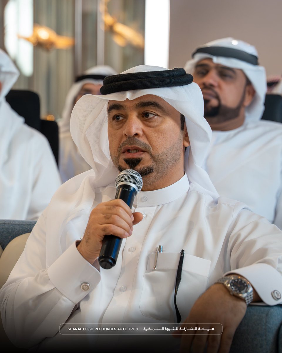 sharjahfra's tweet photo. استضافت هيئة الشارقة للثروة السمكية الدكتور يوسف محمد آل علي في جلسة معرفية، بحضور سعادة علي أحمد أبو غازيين، رئيس الهيئة، وعدد من موظفي الهيئة، ضمن لقاء ثري فتح مساحة للحوار وتبادل الأفكار داخل بيئة العمل. https://t.co/sJKQBwgQcx