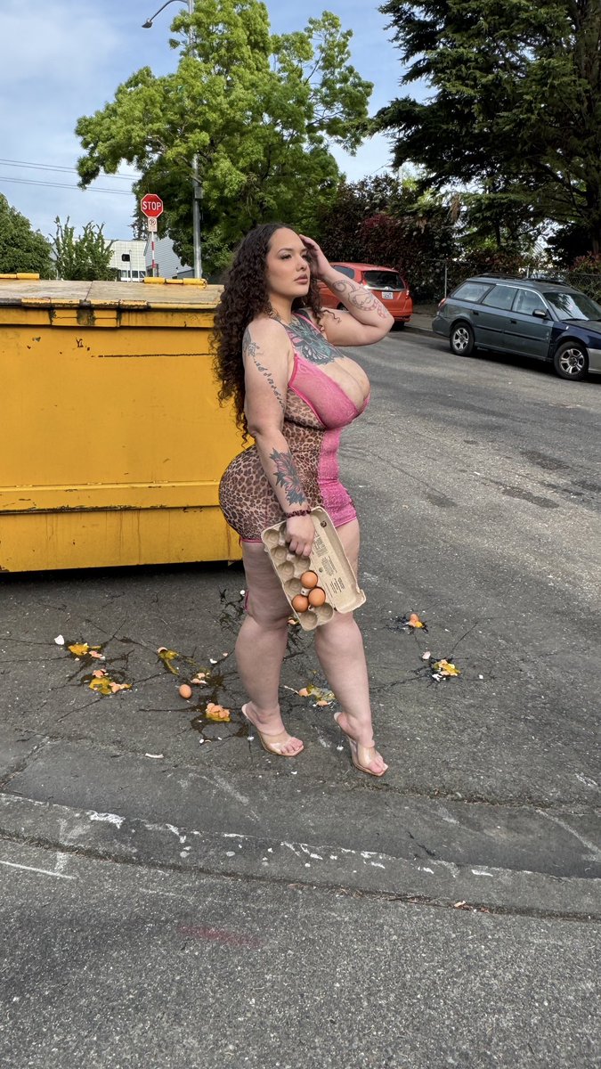 Shainarae Loveliest tweet media