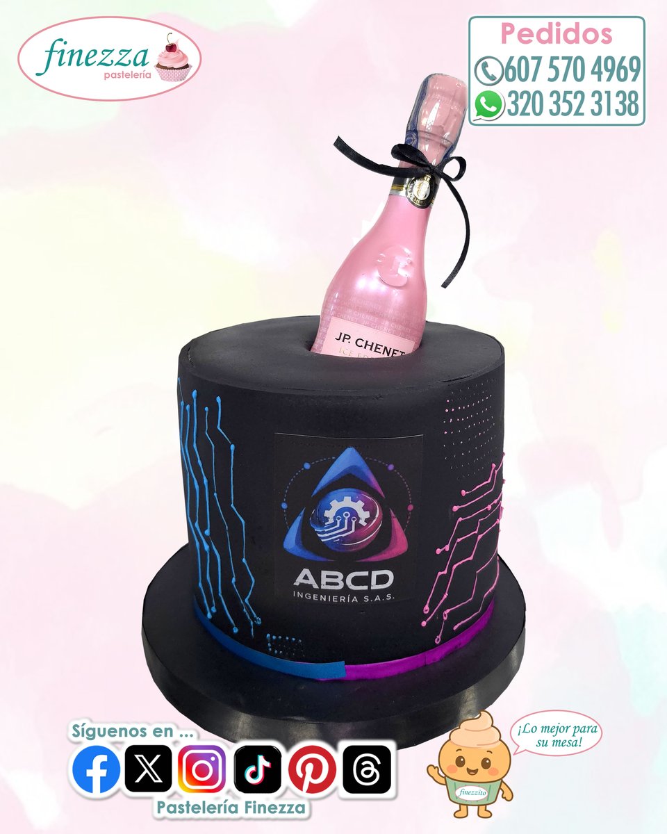 pastelfinezza's tweet photo. 💻⚡ Un ponqué corporativo también puede verse increíble 🎂✨

Diseño moderno, estilo tecnológico y mucha personalidad 🚀🍾

👇
¿Te gustaría sorprender a tu equipo con algo así?
#PasteleriaFinezza #CorporateCake #CakeDesign https://t.co/i6JF1TDVpn