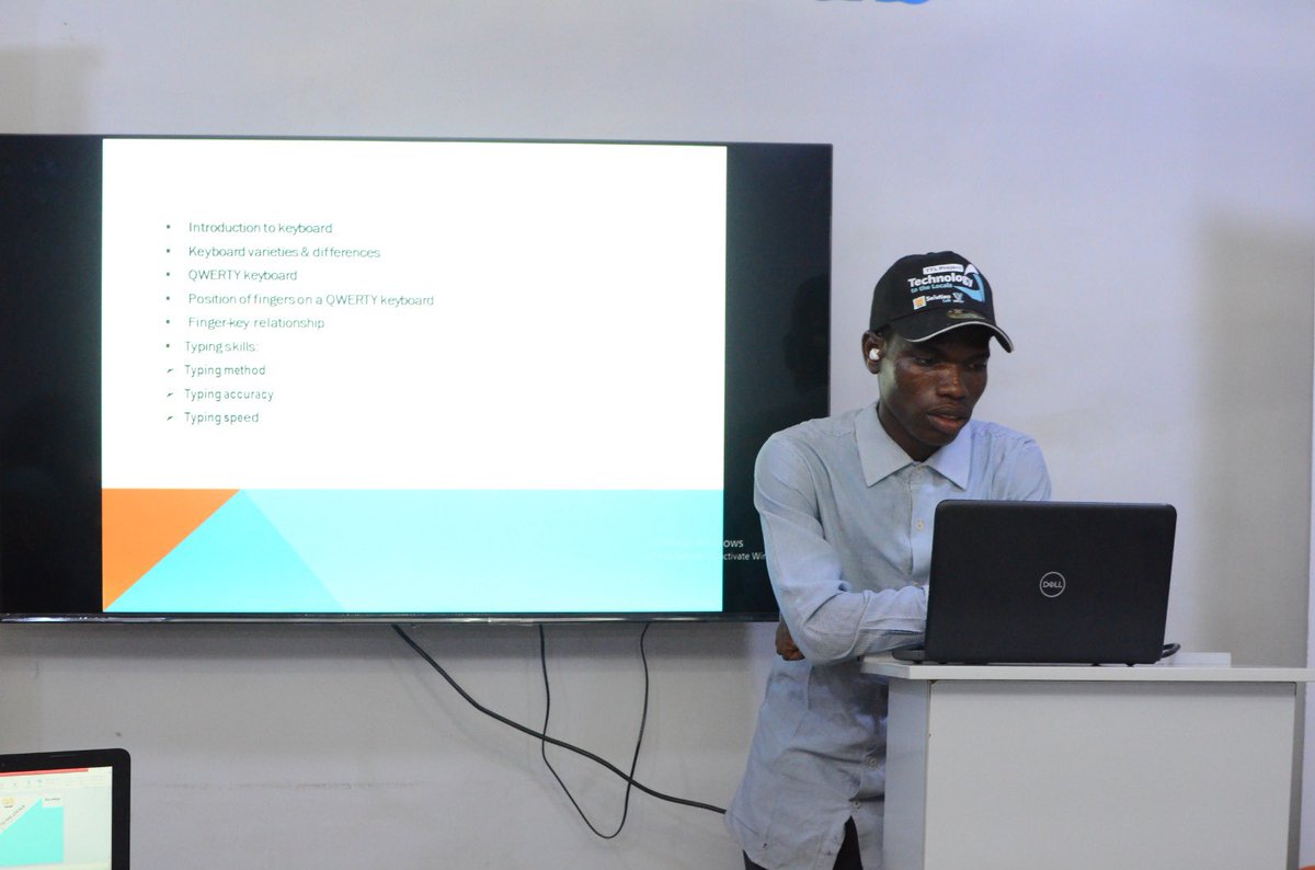 SolutionLabNG's tweet photo. TTL participants presented individual slide projects showcasing what they’ve learned so far, from Marvin’s Beacon to Microsoft Word, Excel &amp; digital security.
This week’s focus: Automation &amp; AI prompting, including practical ways AI can improve daily activities  
#TTL #AI #tech https://t.co/ab5kCrIXUp