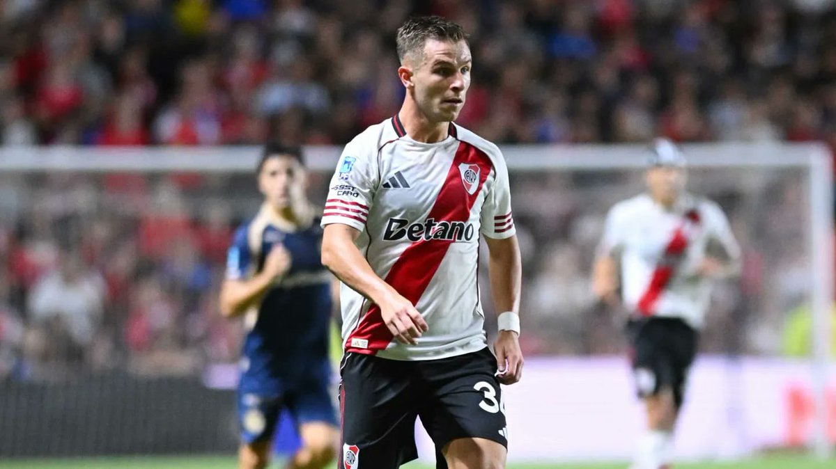 ElTricampeoon's tweet photo. QUE LA NOTICIA NO TAPE LA HISTORIA:

Giuliano GALOPPO no puede jugar NUNCA MÁS un partido con la camiseta de River.

Cuerpo técnico y dirigentes, los hinchas les pedimos PORFAVOR que aparten del plantel y le rescindan el contrato a esta basura. https://t.co/nH4KcswCl4