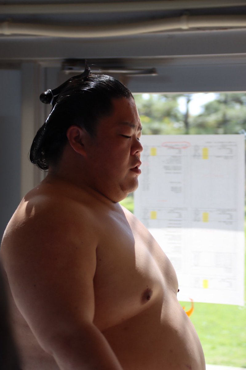 akimo to sumo tweet media