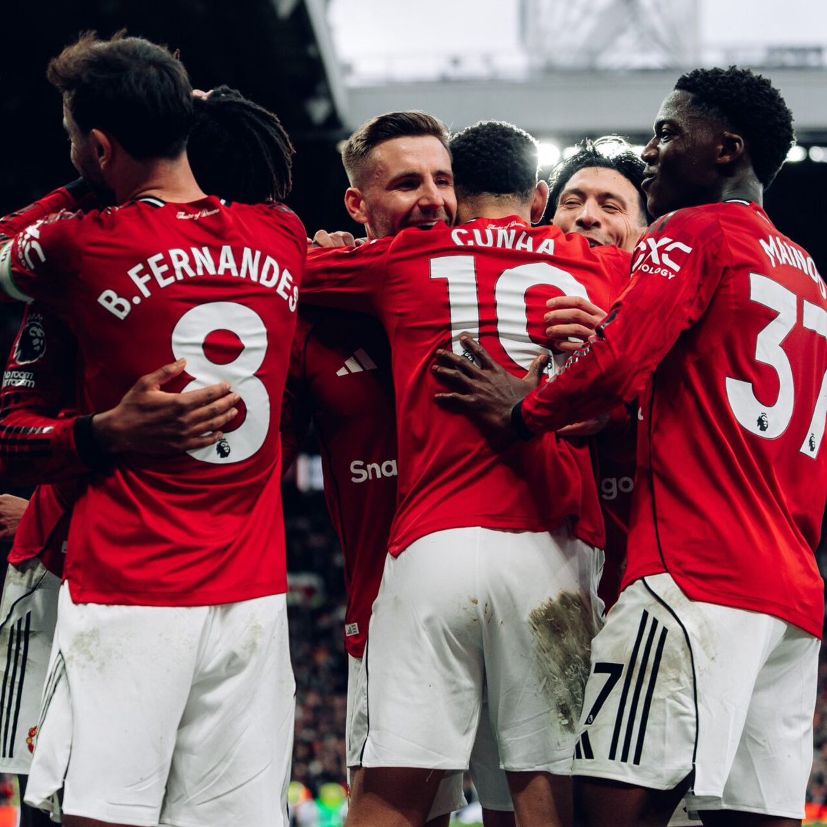 SimplyUtd tweet media