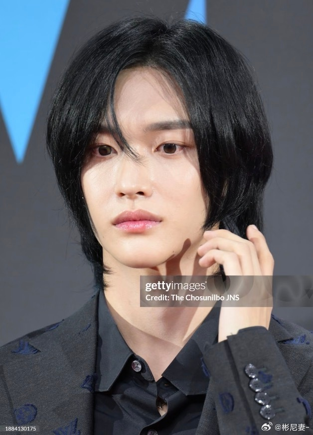 wongirlie's tweet photo. the getty image curse doesn’t work on wonbin https://t.co/NOOdwqouRS
