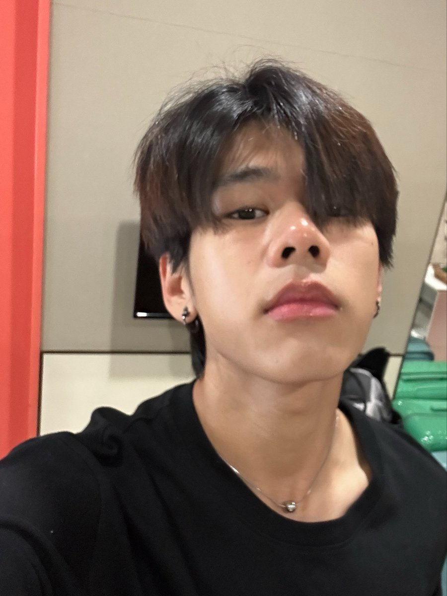 𝙧𝙤𝘀𝗮𝗻𝙖 🀄 tweet media